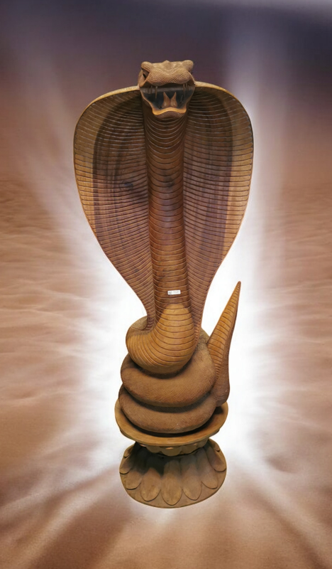 Cobra-gross-150cm-Akazie-Suarholz-Holz-Skulptur-lebensgross-Deko-geschnitzt-01