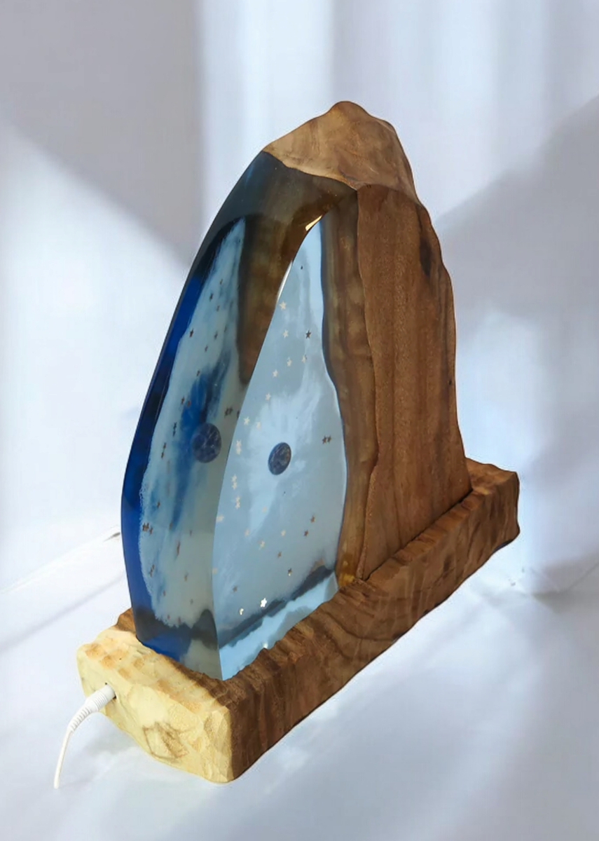 Handgemachte Epoxidharzlampe Planeten Neu-02.png